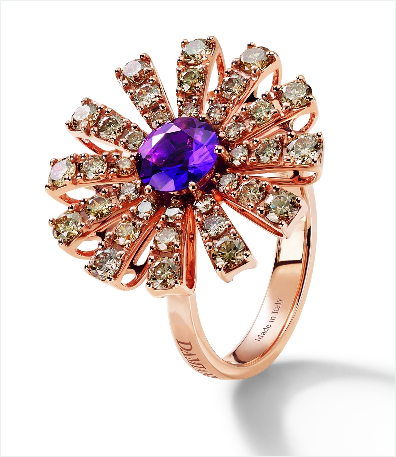 사진 : 다미아니, Margherita ring in pink gold, brown diamonds and amethyst
