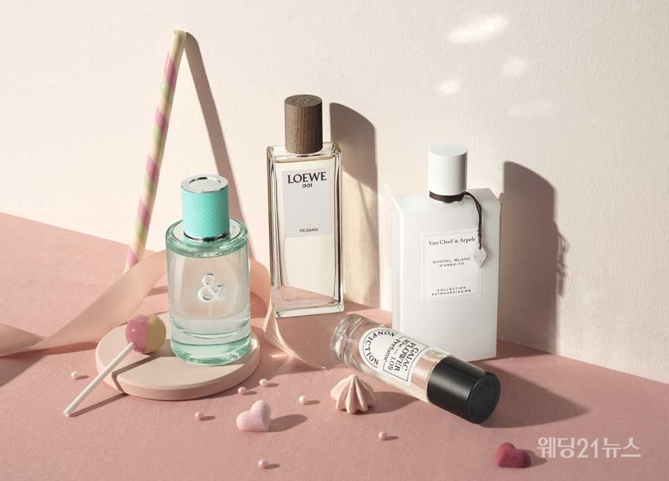 사진 : KV_White day(Perfume)