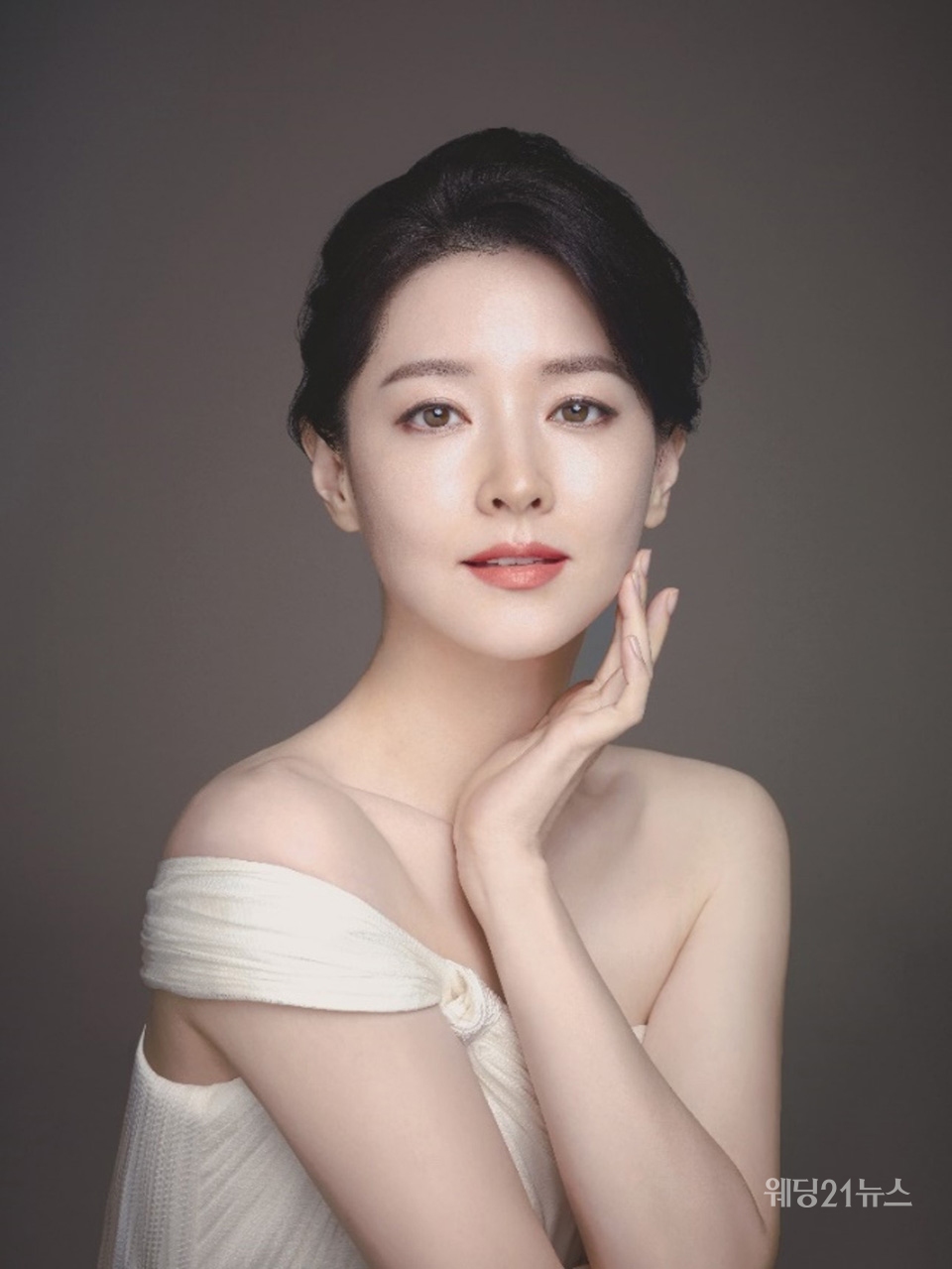 뷰티 디바이스 ‘리파’, ‘카사업’의 브랜드 뮤즈 배우 이영애