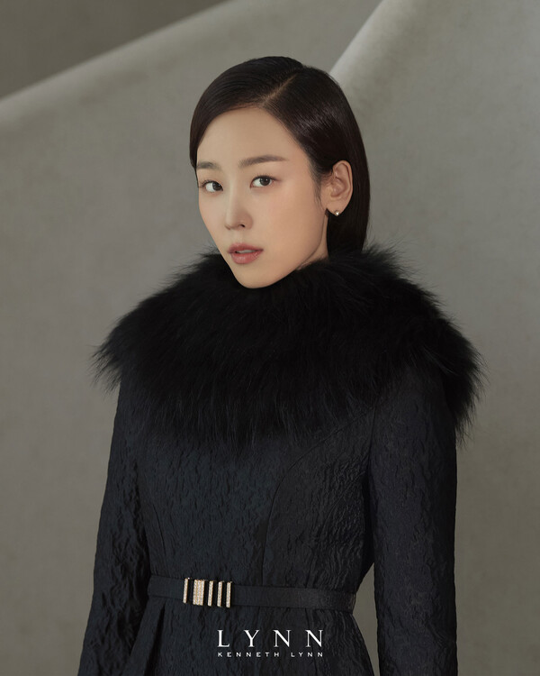 린(LYNN), 서현진과 도회적이고 세련된 겨울 화보 공개